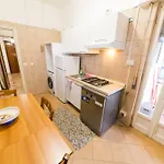 Raffaele's Lägenhet Rom
